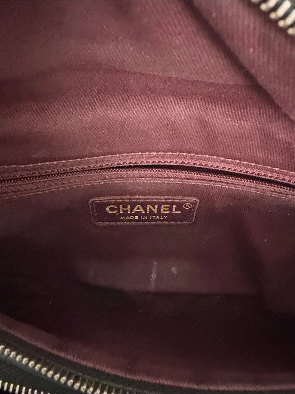 Chanel business Affinity caviar leather waist bag/ crossbody/ shoulder bag